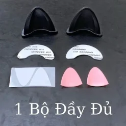 Tai mèo gắn mũ bảo hiểm